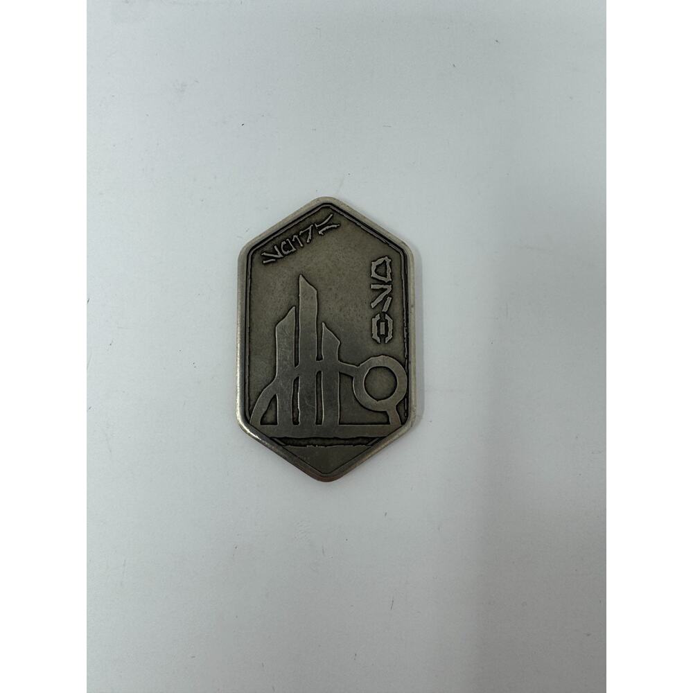 Disney Parks Star Wars Galaxy's Edge Batuuan Spira Silver Metal Coin Gift Card